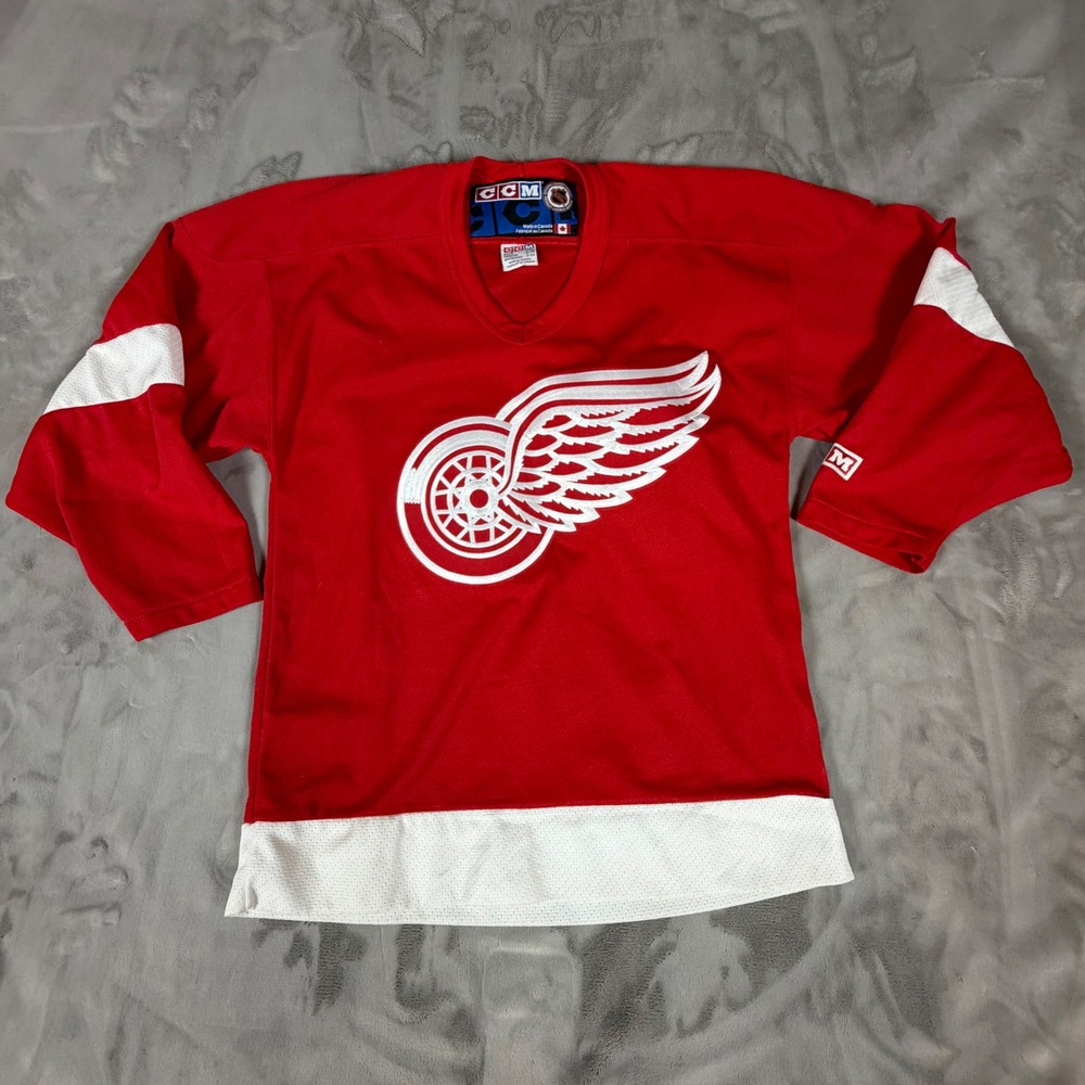 CCM Detroit Red Wings NHL Hockey Jersey Boys Red White L/XL Made in Canada